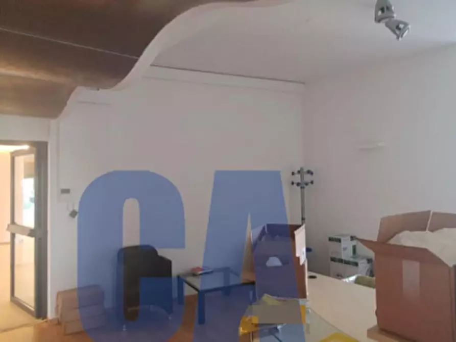 Immagine 17 di Ufficio in affitto  in VIA TONALE a Milano