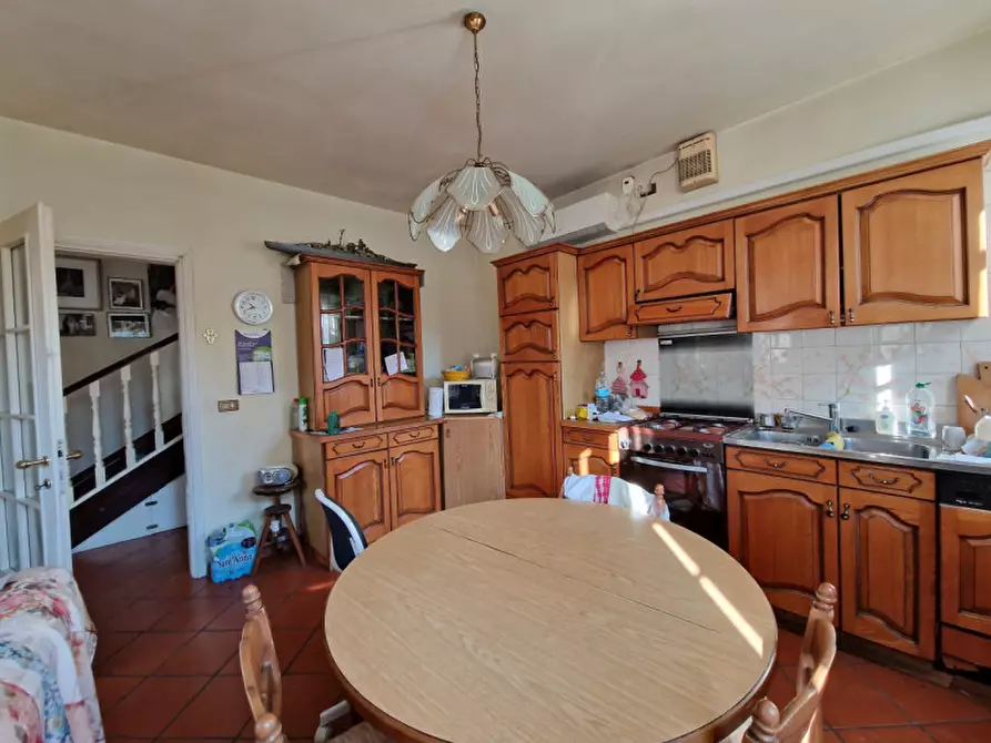 Immagine 11 di Villa in vendita  in Via Caratti a Padova