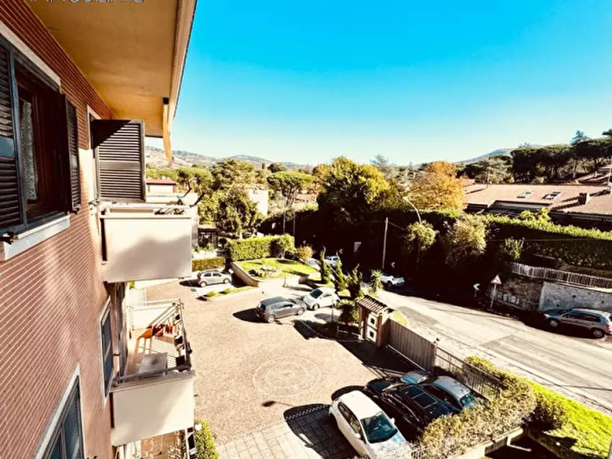 Immagine 35 di Attico in vendita  in viale vittorio veneto 121 a Grottaferrata