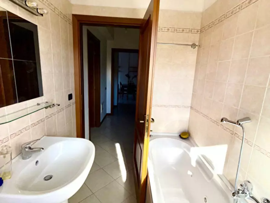 Immagine 46 di Attico in vendita  in viale vittorio veneto 121 a Grottaferrata