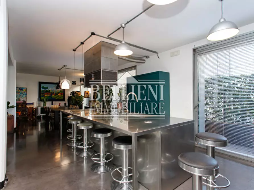 Immagine 5 di Loft/Open space in vendita  in Via dei Cairoli a Vicenza