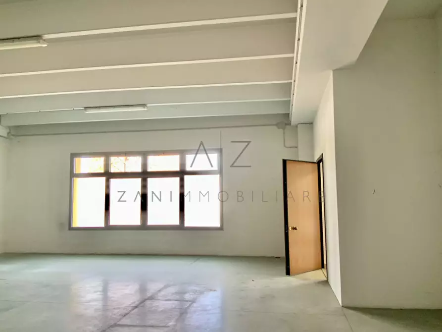 Immagine 22 di Capannone industriale in vendita  in Via Enrico Fermi a Asolo