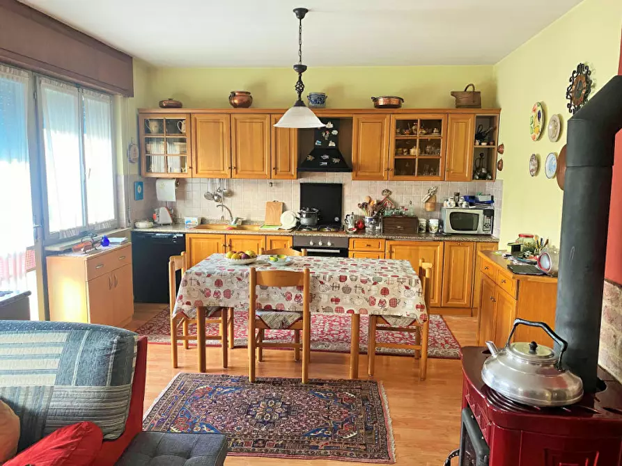 Immagine 2 di Appartamento in vendita  in via San Pio X 34/a a Castelfranco Veneto