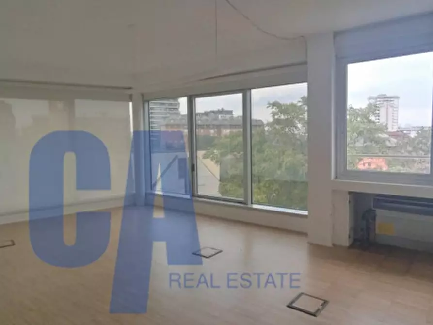 Immagine 7 di Ufficio in affitto  in VIA TONALE a Milano