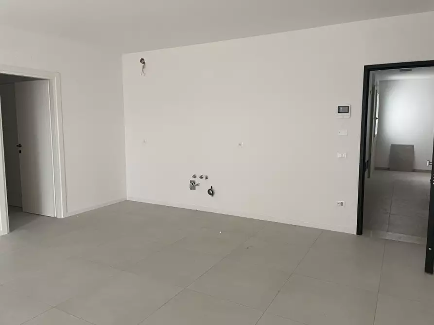 Immagine 1 di Appartamento in vendita  in via castellana a Venezia