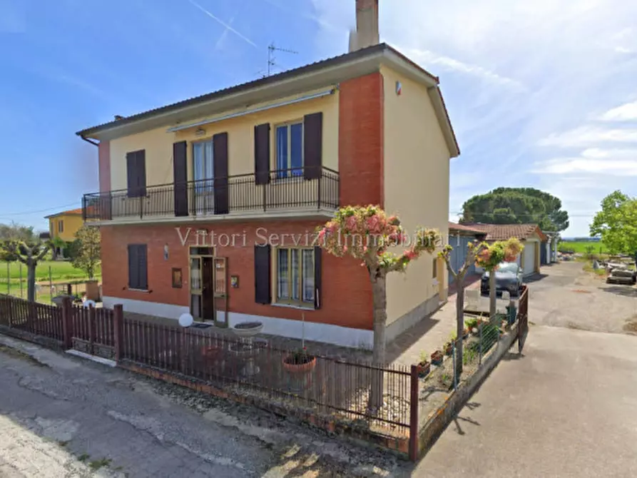 Immagine 1 di Casa indipendente in vendita  in Via Rovisci a Montepulciano