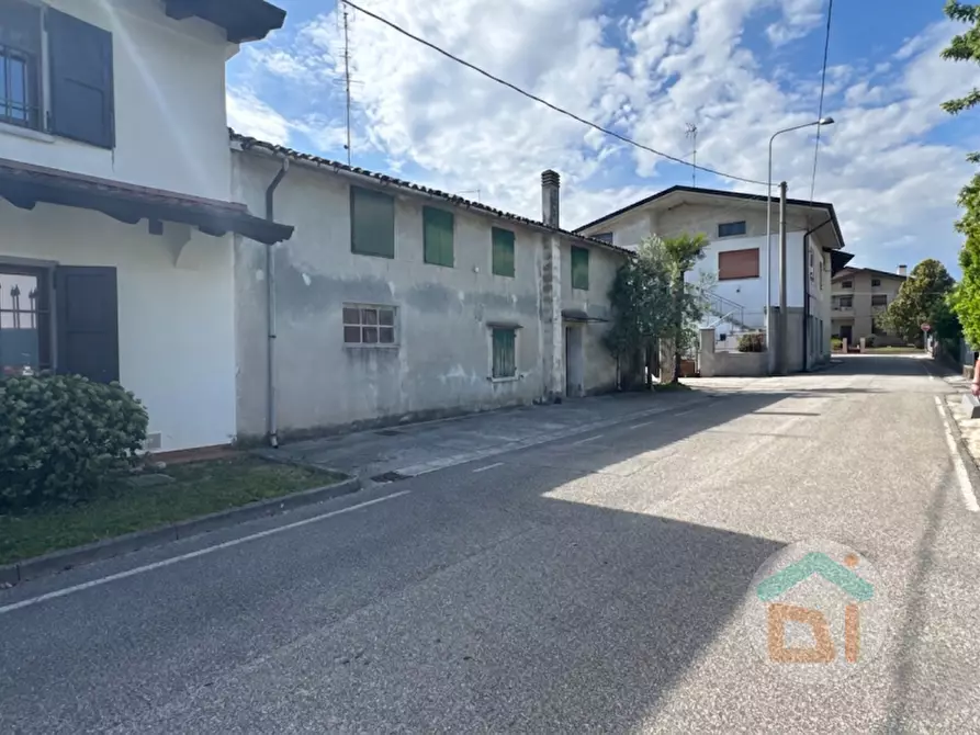 Immagine 2 di Rustico / casale in vendita  in Via Penne Nere a Corno Di Rosazzo