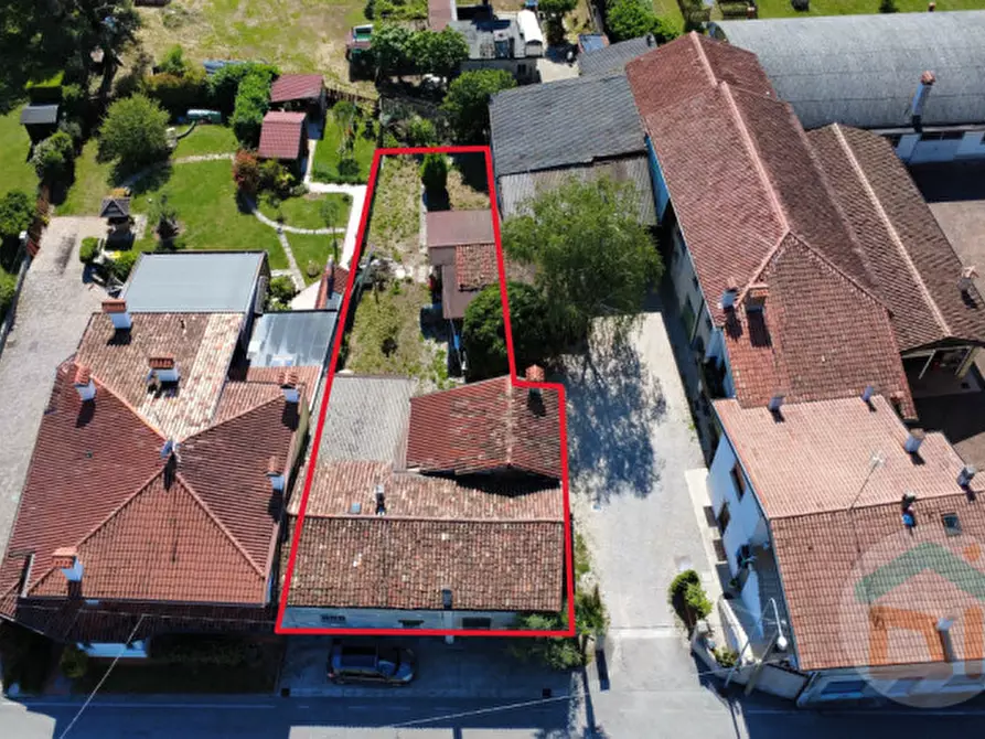 Immagine 18 di Rustico / casale in vendita  in Via Penne Nere a Corno Di Rosazzo