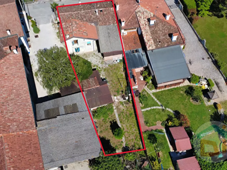 Immagine 19 di Rustico / casale in vendita  in Via Penne Nere a Corno Di Rosazzo