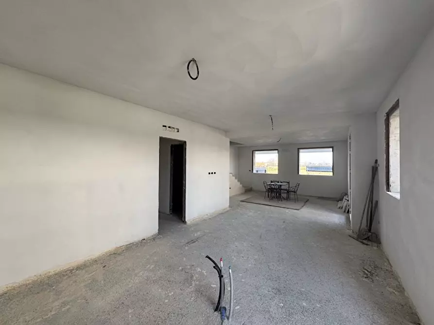 Immagine 7 di Casa bifamiliare in vendita  a Camponogara