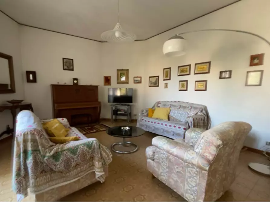 Immagine 1 di Appartamento in vendita  in via cristoforo colombo a Senigallia