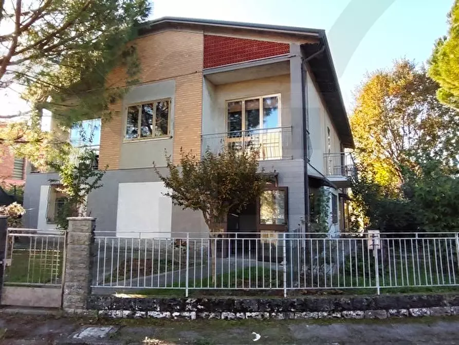 Immagine 2 di Villa in vendita  in via toscanini 27 a Bagnacavallo