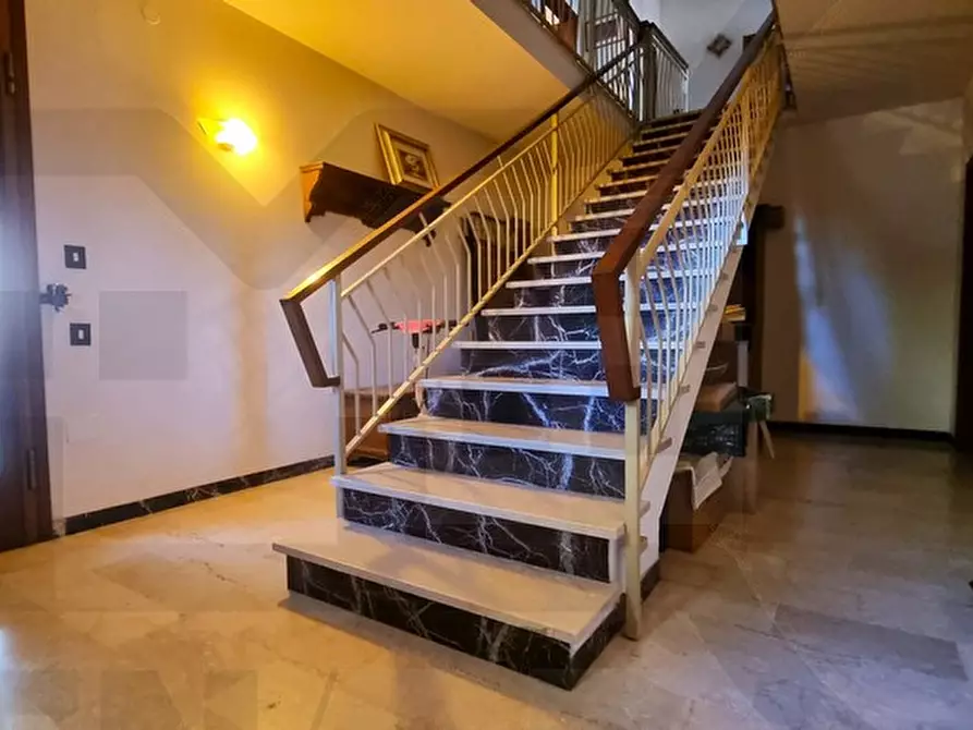 Immagine 5 di Villa in vendita  in via toscanini 27 a Bagnacavallo