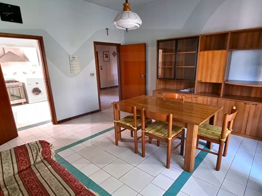 Immagine 13 di Villa in vendita  in via toscanini 27 a Bagnacavallo