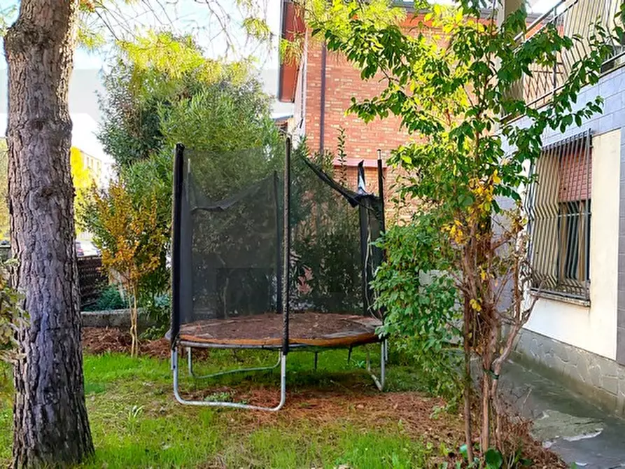 Immagine 25 di Villa in vendita  in via toscanini 27 a Bagnacavallo