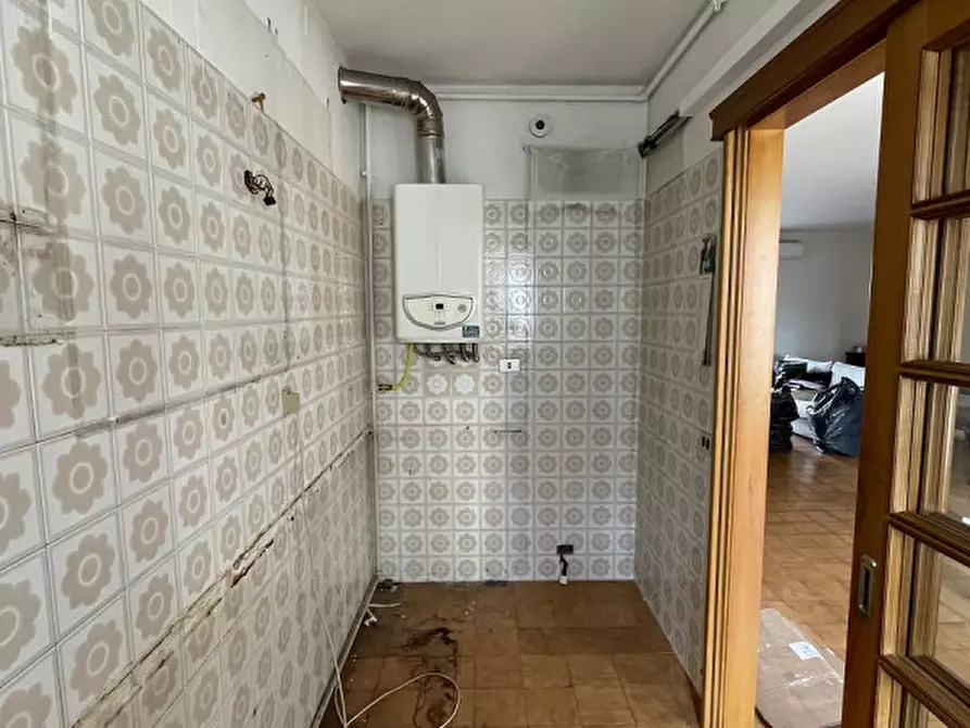Immagine 3 di Appartamento in vendita  in Via Don Minzoni a Chioggia