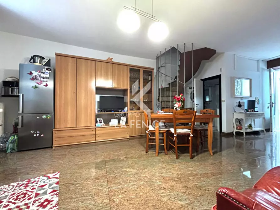 Immagine 5 di Casa indipendente in vendita  in via solitario,33 a Martina Franca