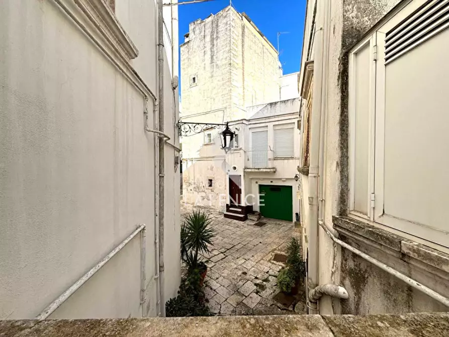 Immagine 9 di Casa indipendente in vendita  in via solitario,33 a Martina Franca