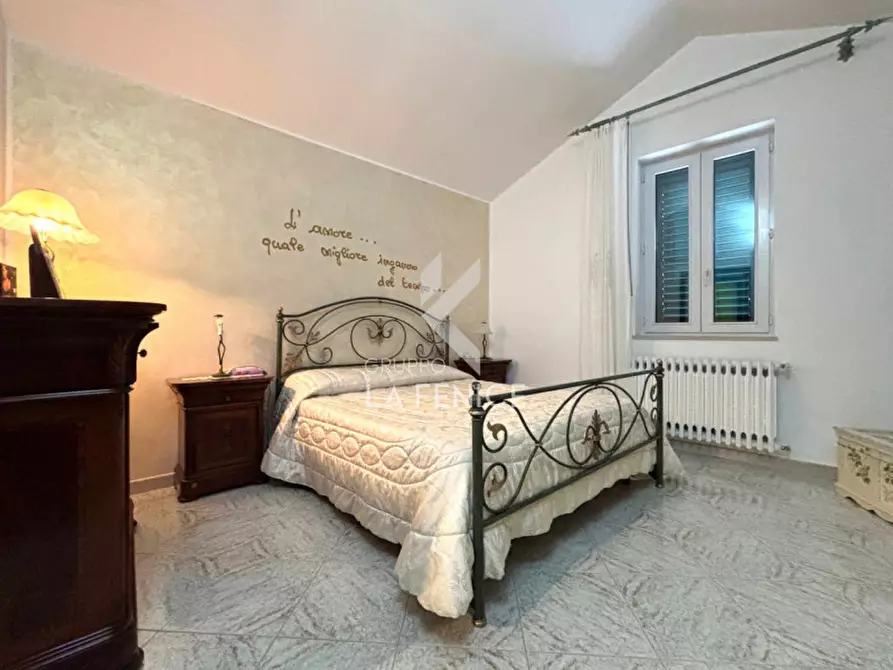 Immagine 13 di Casa indipendente in vendita  in via solitario,33 a Martina Franca