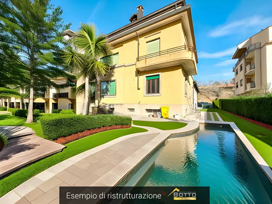 Immagine 1 di Villa in vendita  in via Marconi 20 a Borgosesia