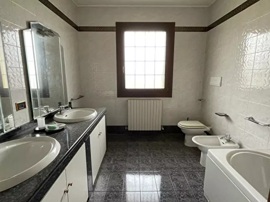 Immagine 10 di Casa indipendente in vendita  in via dei monti a Chioggia