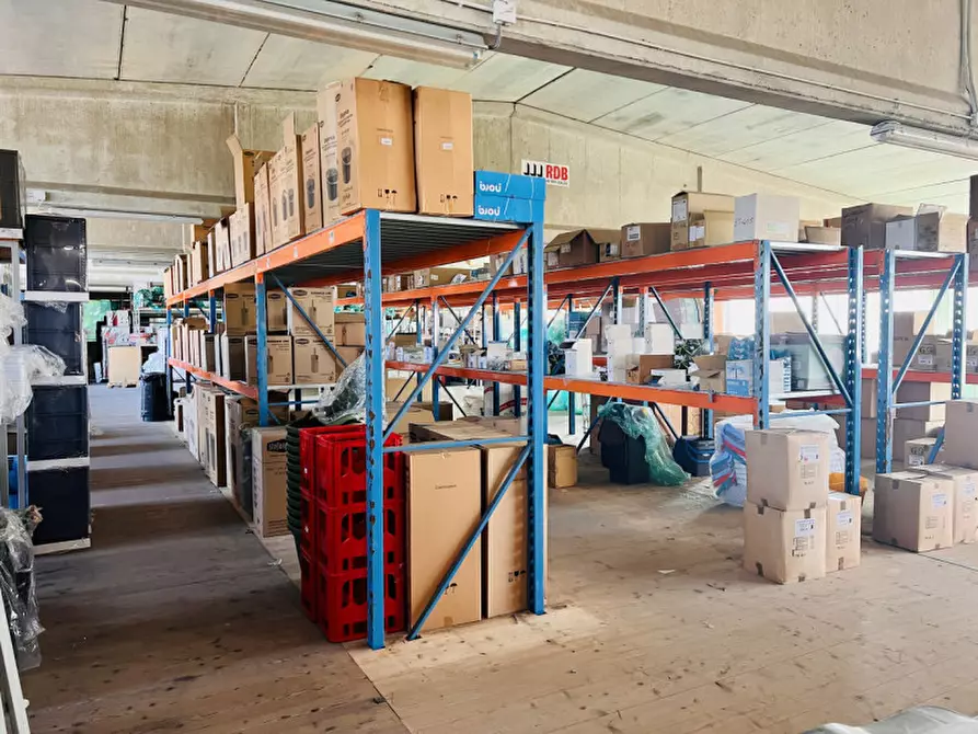 Immagine 11 di Capannone industriale in vendita  in via Monteverdi 42 a Busseto