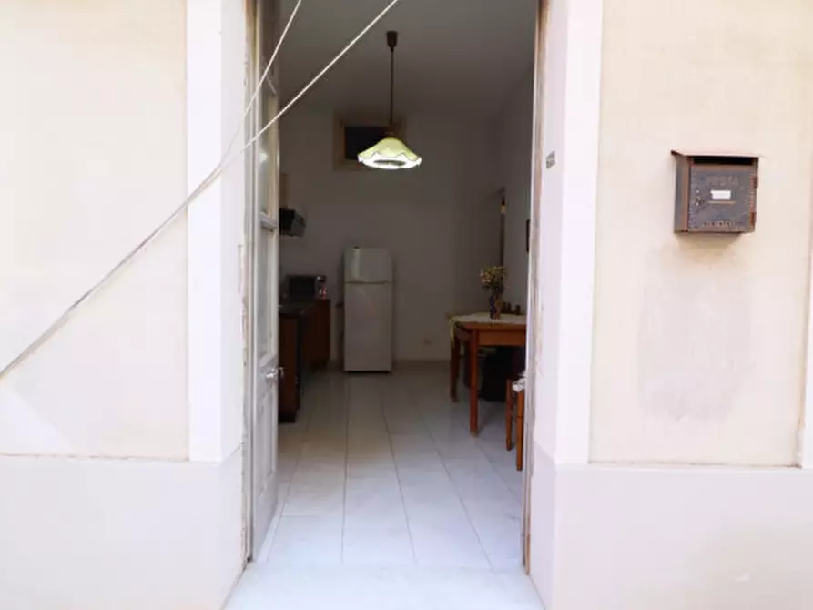 Immagine 10 di Appartamento in vendita  in vicolo San Vito n.03 a Palagonia