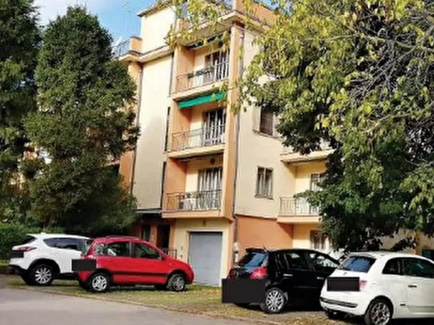 Immagine 1 di Magazzino in vendita  in Via Isonzo, 9 a Treviso