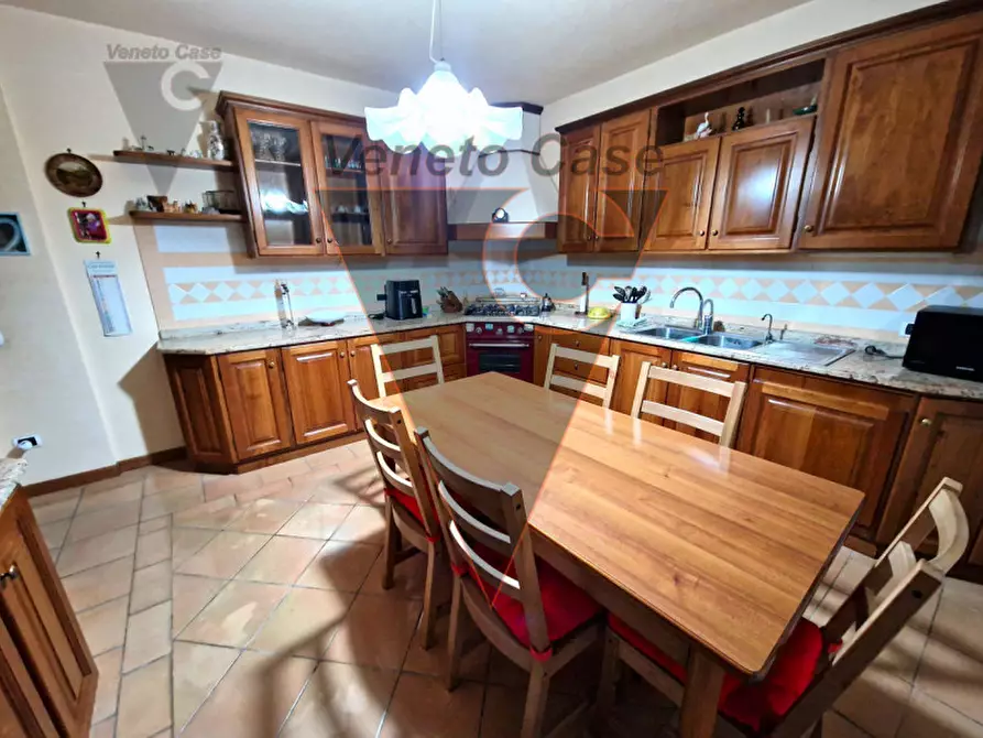 Immagine 15 di Casa indipendente in vendita  in VIA ZUSTO a Vigodarzere