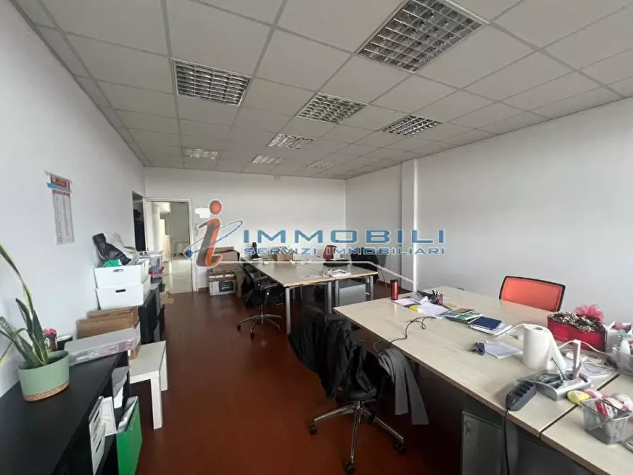 Immagine 12 di Ufficio in affitto  in VIALE CERTOSA a Milano