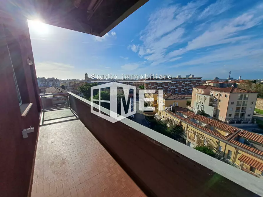 Immagine 1 di Appartamento in vendita  in via villa glori 14 a Livorno