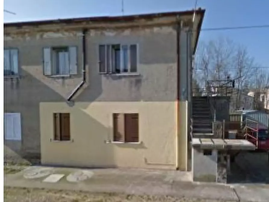 Immagine 1 di Appartamento in vendita  in VIA A. MODIGLIANI 27/A a Rovigo