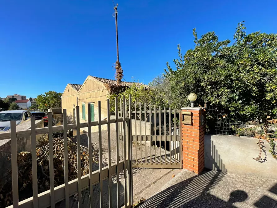 Immagine 5 di Casa indipendente in vendita  in Via Trapani Rocciola a Modica