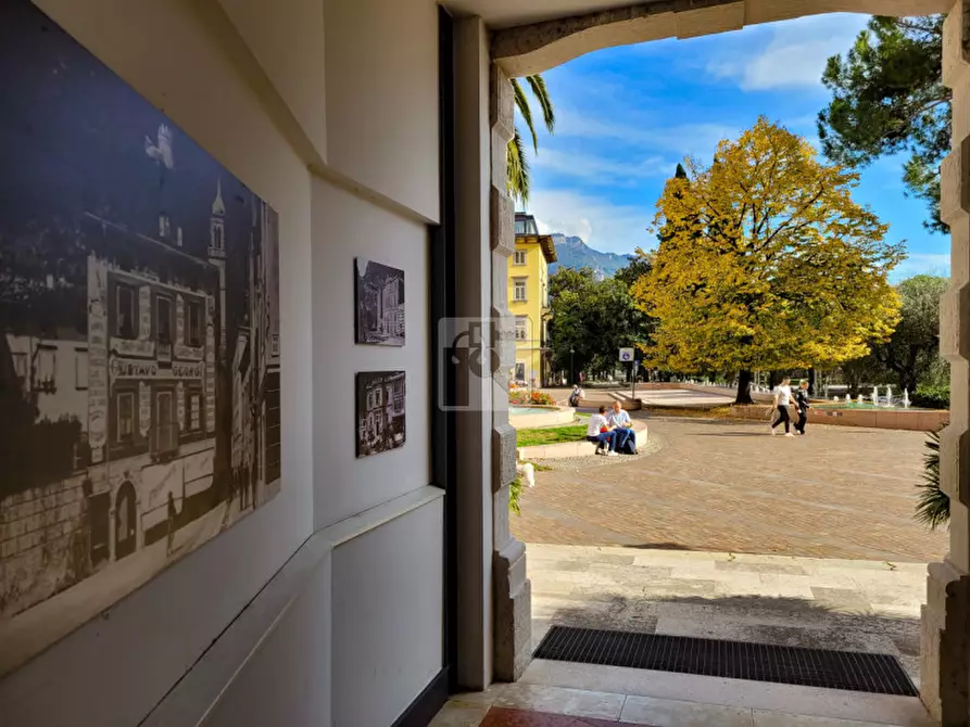 Immagine 1 di Appartamento in vendita  in Piazza Garibaldi a Riva Del Garda