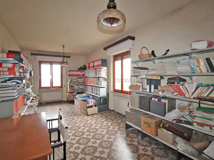 Immagine 6 di Casa indipendente in vendita  in via Basilicata a Torrita Di Siena