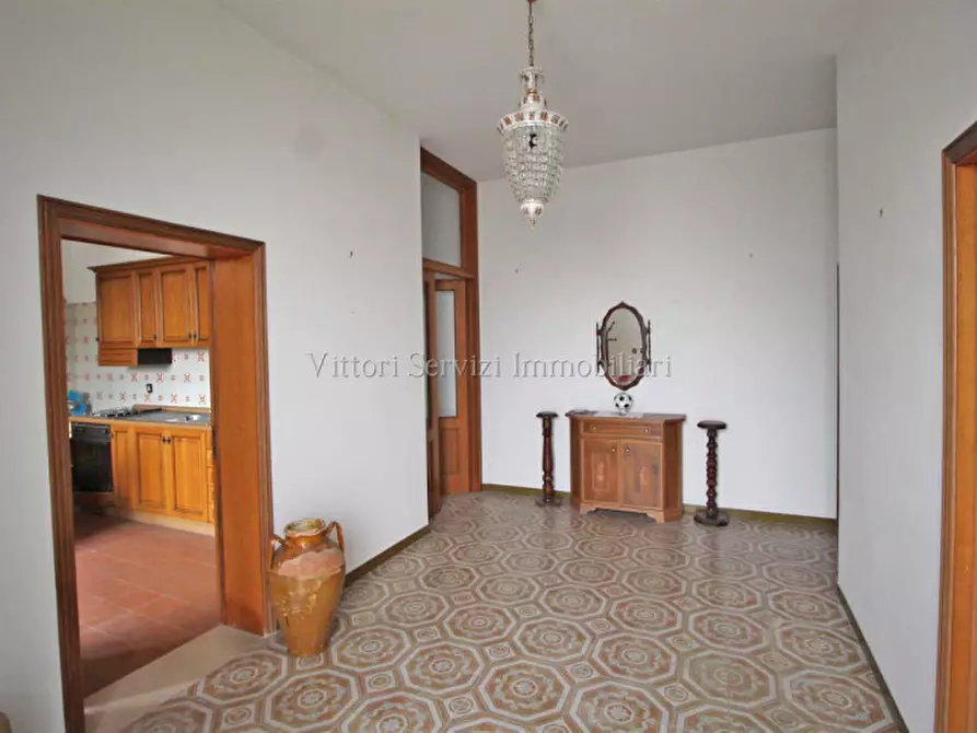 Immagine 9 di Casa indipendente in vendita  in via Basilicata a Torrita Di Siena