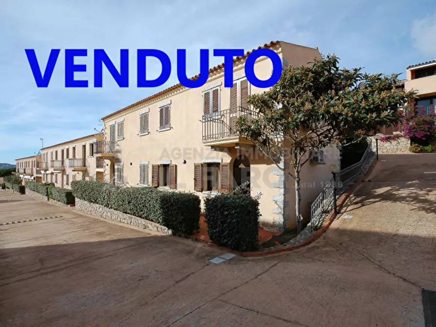 Immagine 1 di Appartamento in vendita  in Via Padule a La Maddalena