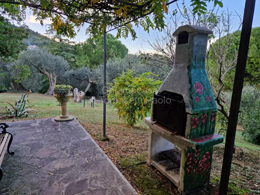 Immagine 22 di Villa in vendita  in roncosambaccio a Fano