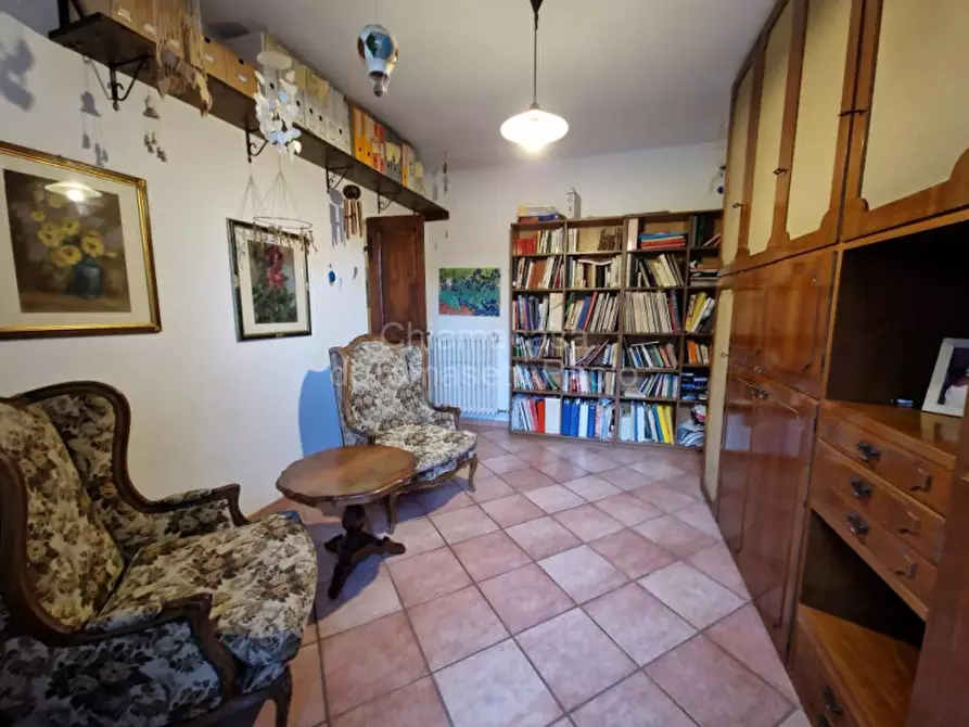 Immagine 40 di Villa in vendita  in roncosambaccio a Fano
