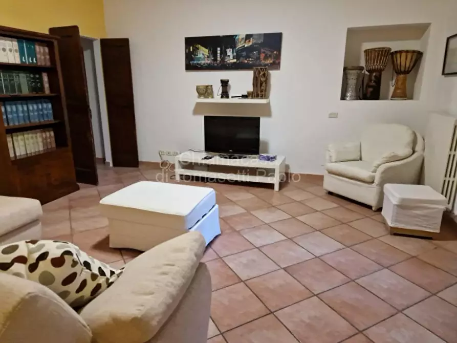 Immagine 52 di Villa in vendita  in roncosambaccio a Fano