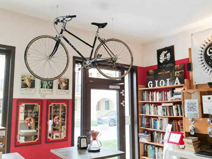 Immagine 5 di Attività commerciale in vendita  in via giuseppe garibaldi 103 oderzo a Oderzo