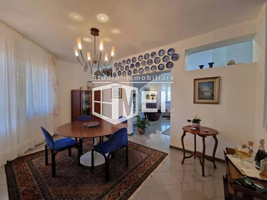 Immagine 16 di Villa in vendita  in Via Dell' olivara a Livorno