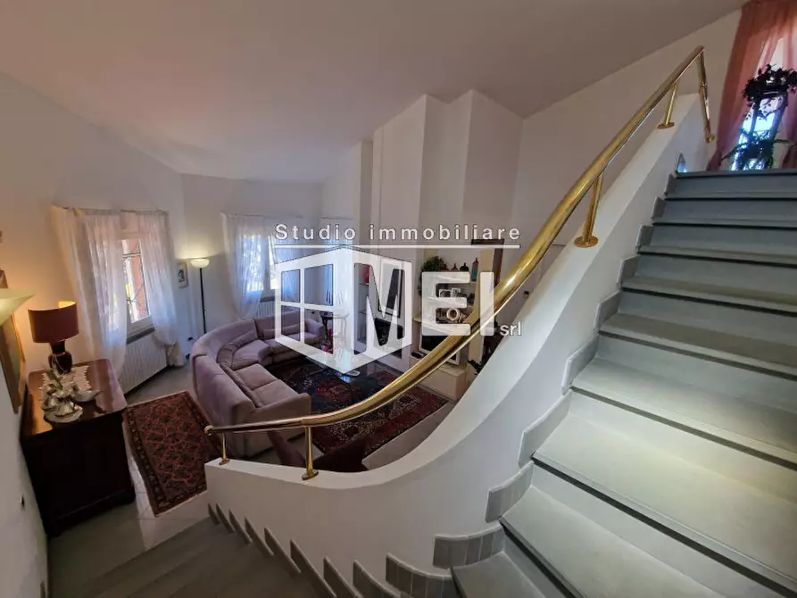 Immagine 17 di Villa in vendita  in Via Dell' olivara a Livorno