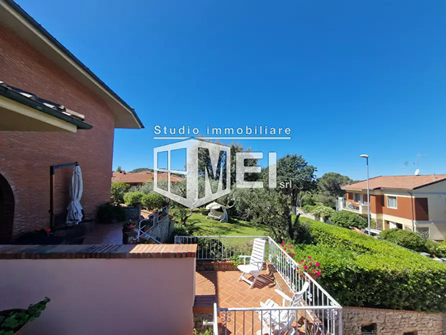 Immagine 34 di Villa in vendita  in Via Dell' olivara a Livorno