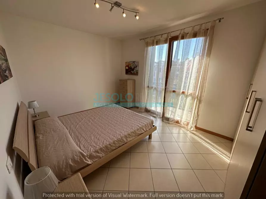 Immagine 16 di Appartamento in vendita  in Piazza Milano a Jesolo