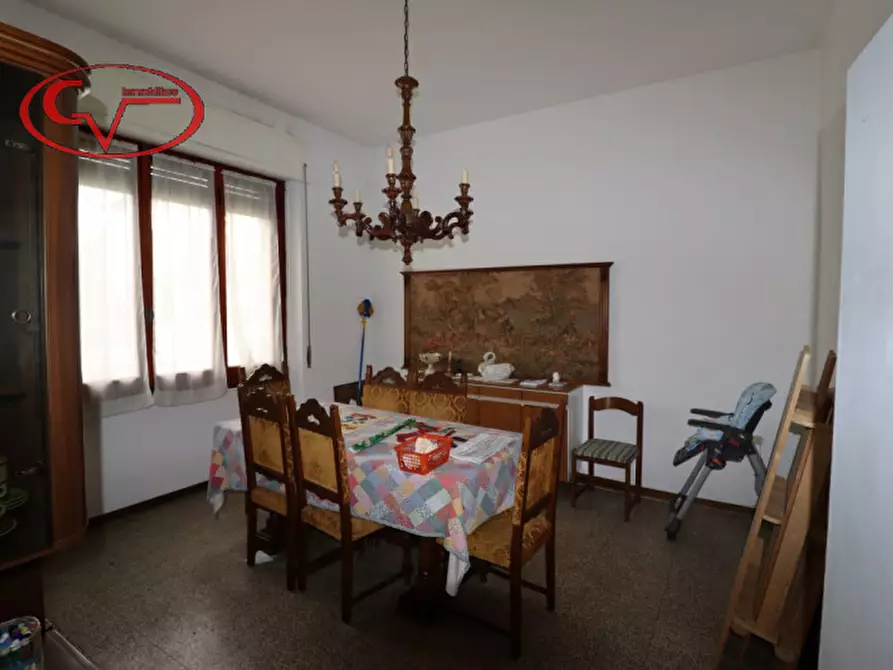 Immagine 5 di Appartamento in vendita  in via Dante Alighieri a Bucine