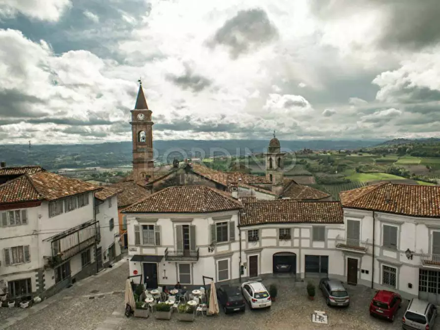 Immagine 4 di Casa indipendente in vendita  in Piazza Vittorio a Govone