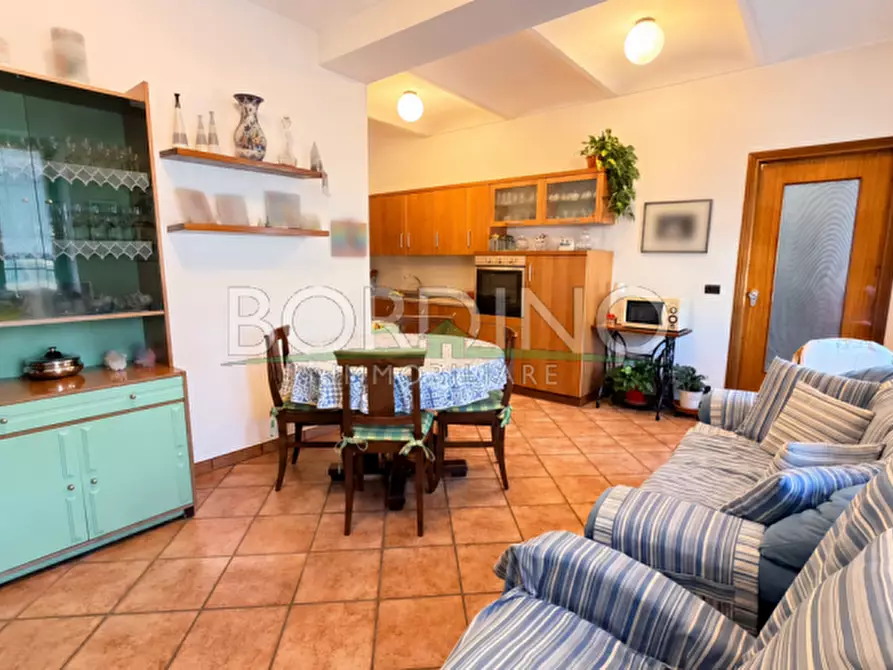 Immagine 4 di Casa trifamiliare in vendita  in Corso Guglielmo Marconi snc a Magliano Alfieri