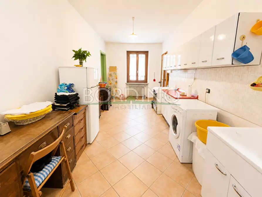 Immagine 9 di Casa trifamiliare in vendita  in Corso Guglielmo Marconi snc a Magliano Alfieri