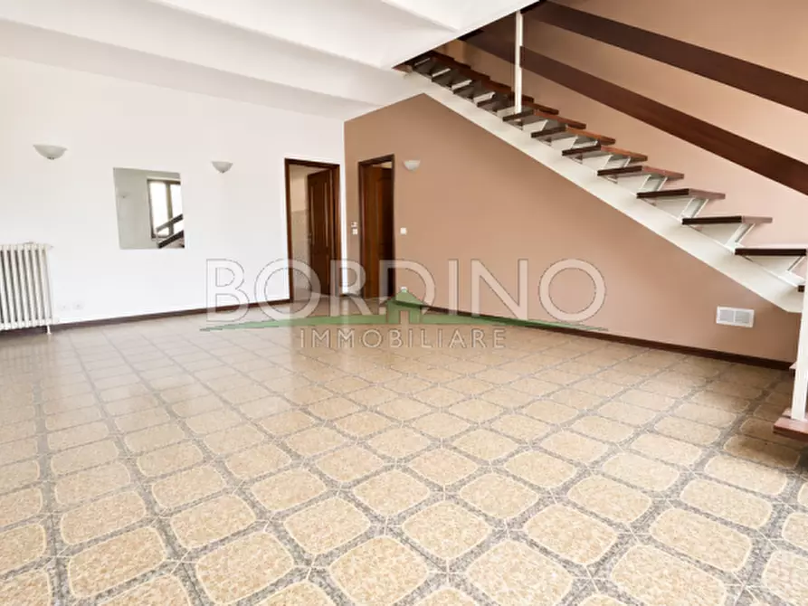 Immagine 32 di Casa trifamiliare in vendita  in Corso Guglielmo Marconi snc a Magliano Alfieri